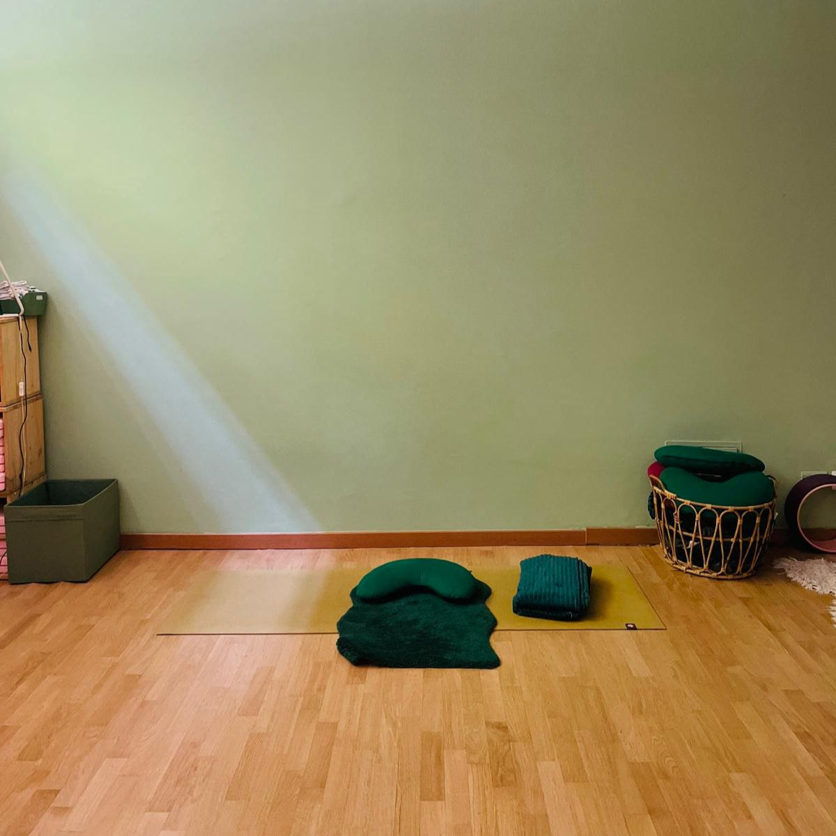08 Ottobre - 18:30 - Hatha Yoga Ganesh Inspired - Aura Yoga