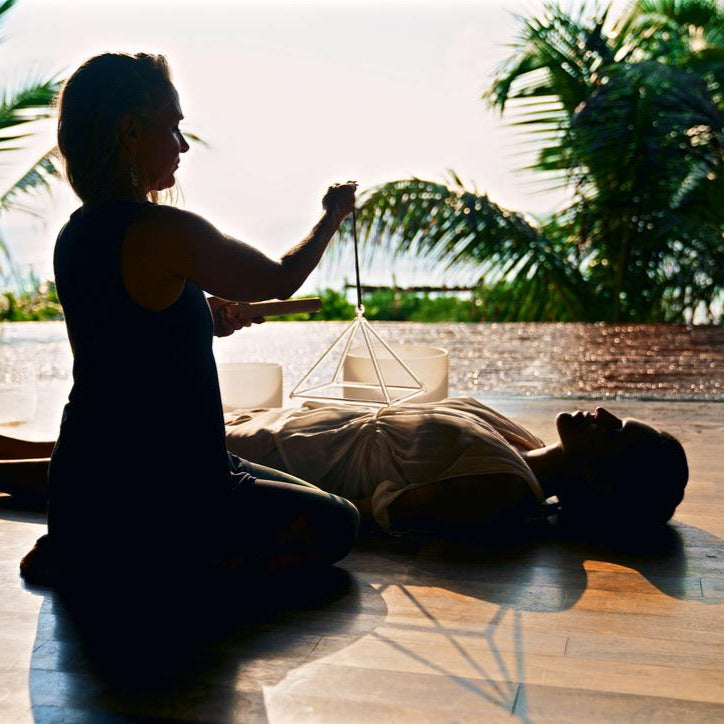 07 Ottobre - 10:00 - Yoga + Sound Healing - Philippe Model Paris